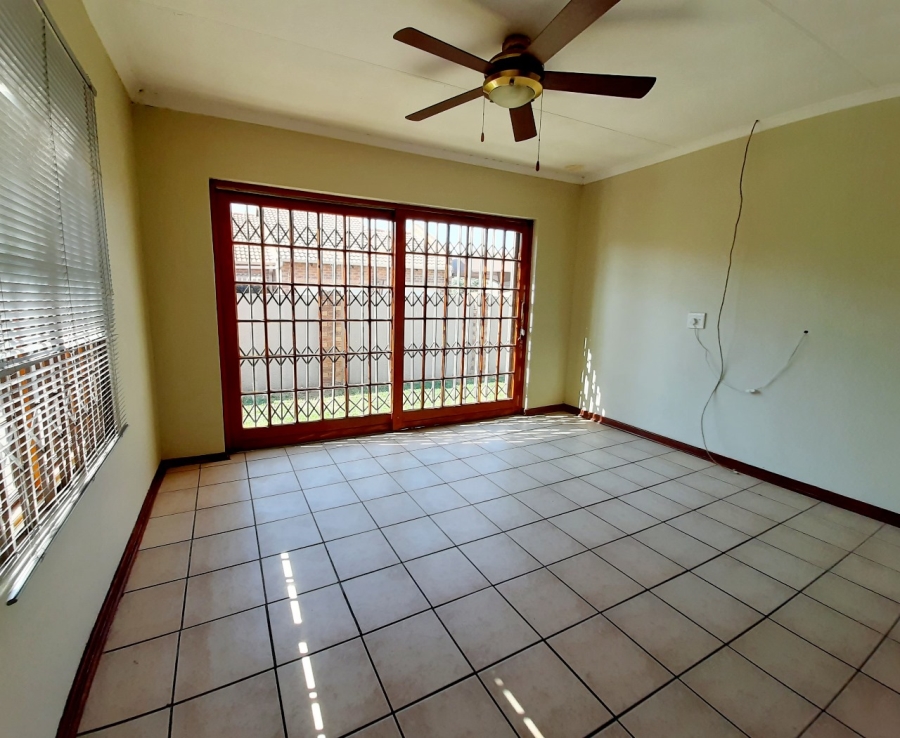 3 Bedroom Property for Sale in Vaalpark Free State